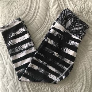 Lululemon Wunder Under Crop